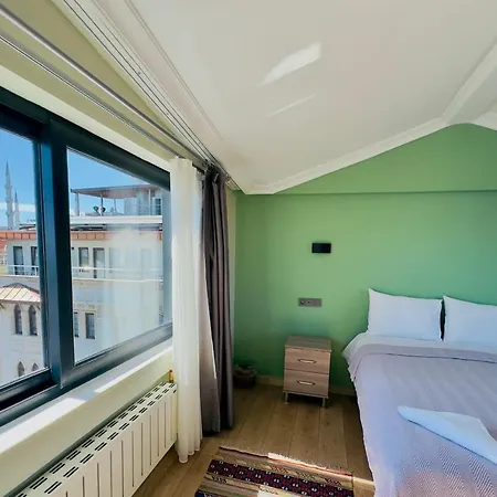 Terrace 3* Istanbul