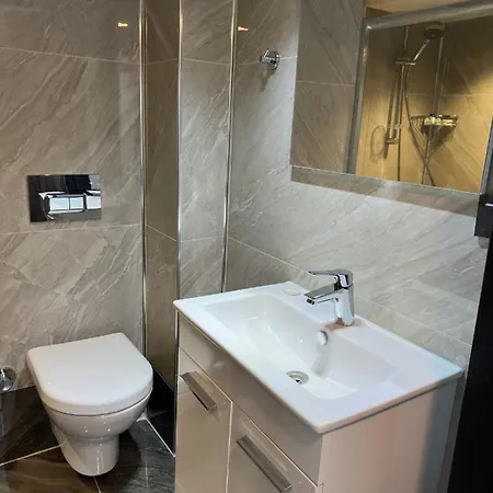 Terrace 4*