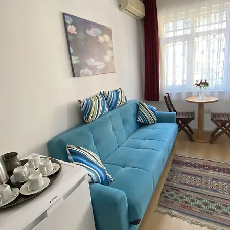 Terrace Bed & Breakfast 4*