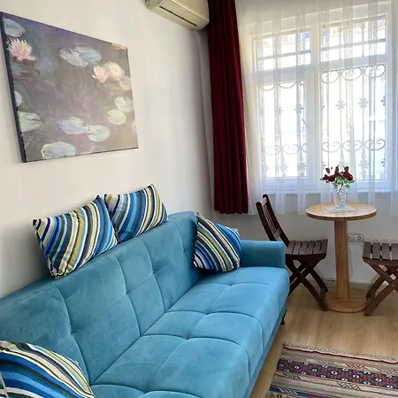 Terrace Bed & Breakfast 4*