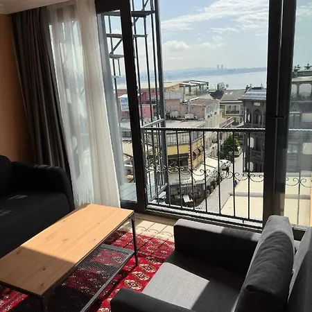 Terrace 4*